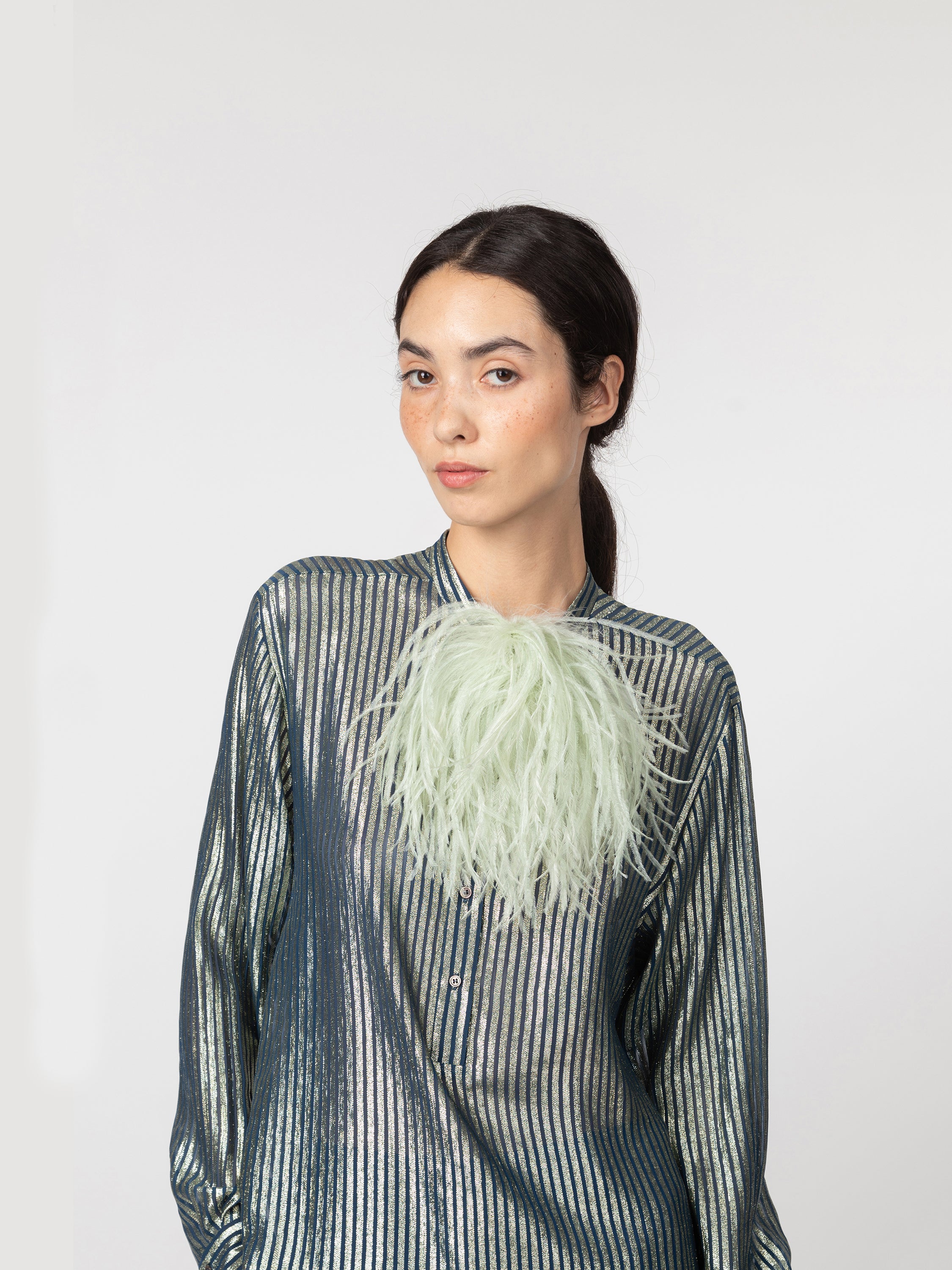 【INDRESS/インドレス】 Ostrich Feather Brooch INDRESS/インドレス】 OSTRICH FEATHER BROOCHES（その他ファッション